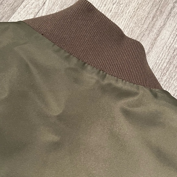 The Group Babaton army green zip up bomber jacket - Picture 5 of 16